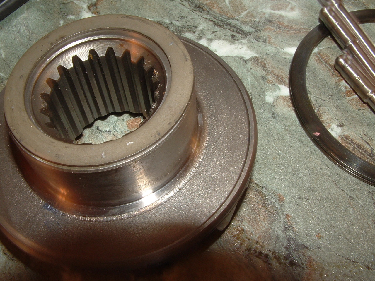 elocker_sidegear_milling_1.JPG